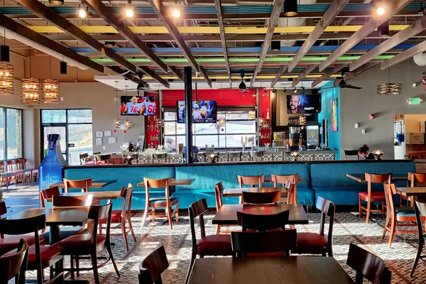 Laredos Taqueria & Grill