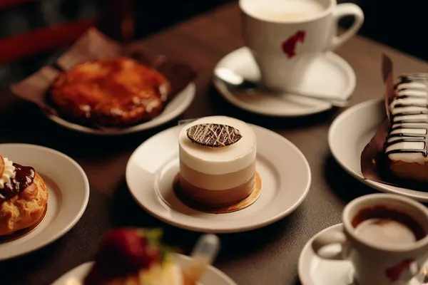 Le Rendez-vous French Restaurant and Bakery