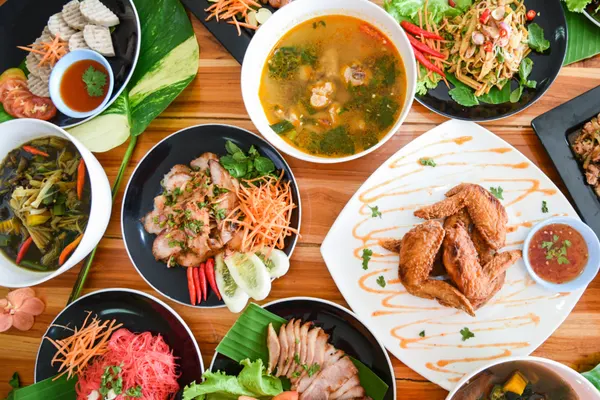 Lin's Bistro