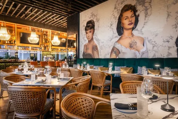 Livia Bar & Grill