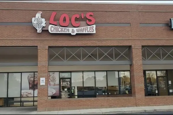 Loc's Chicken & Waffles