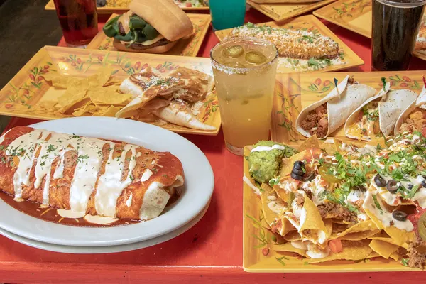Lola's Burrito & Burger Joint