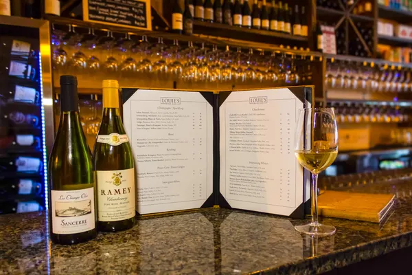 Louie's Wine Bar