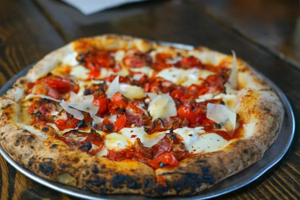 LowBrow Pizza & Beer
