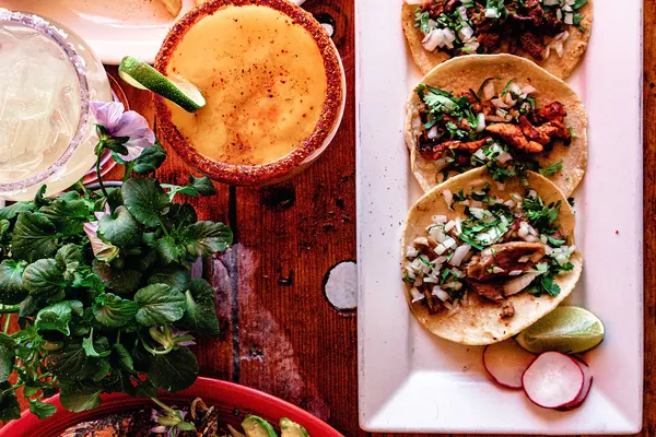 Luna Taqueria