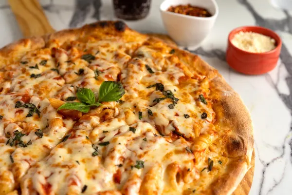 Mamale Café & Pizza Bar