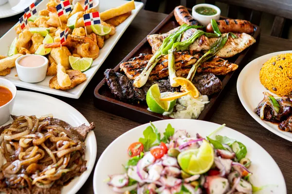Mar D' Plata Dominican restaurant & Bar