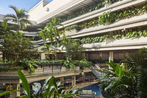 Mayfair House Hotel & Garden