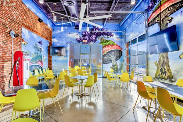 Mellow Mushroom Hiram