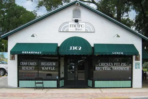 Metro Diner in Altamonte Springs, FL