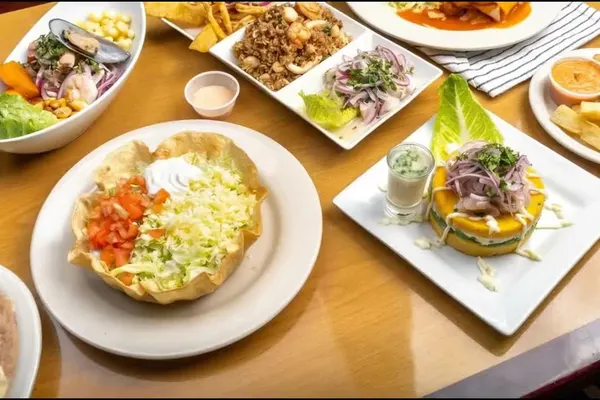 Mi Tierra Latina Mexican & Peruvian