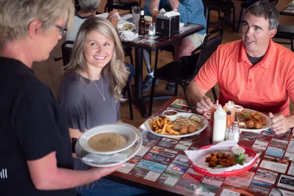 Mike's Seafood Market & Grill