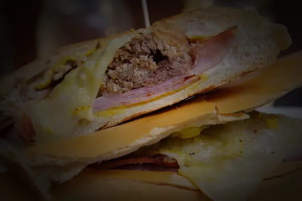Mima's Cuban Cafe