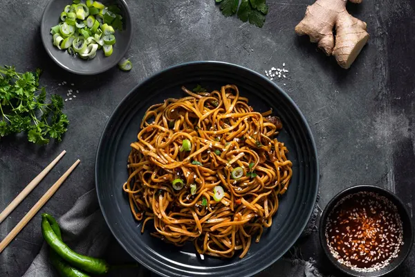 Mint Chinese & Thai Cuisine