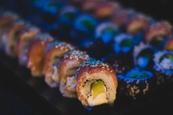 Mizu - Sushi & Hibachi Restaurant