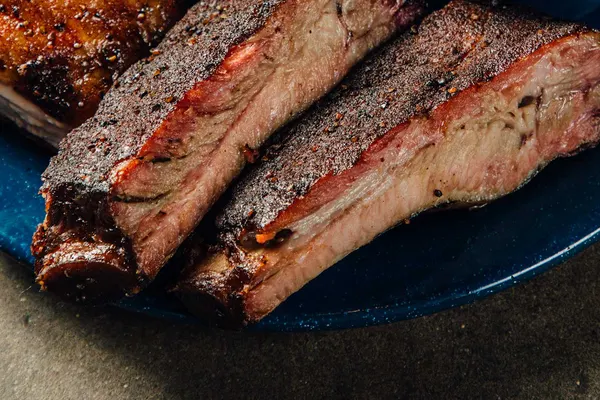 Mojo Kitchen, BBQ Pit & Blues Bar