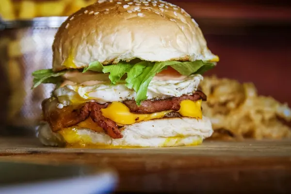 Moondog Pub & Grub
