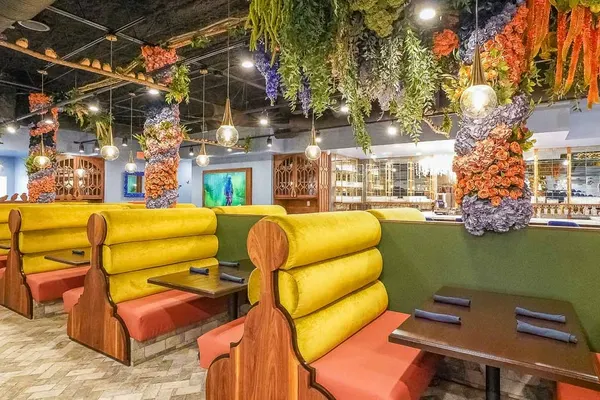 Morningbirds Restaurant