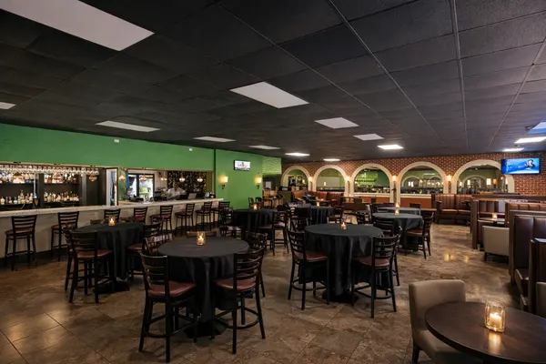 MOV Fusion Bar & Grill