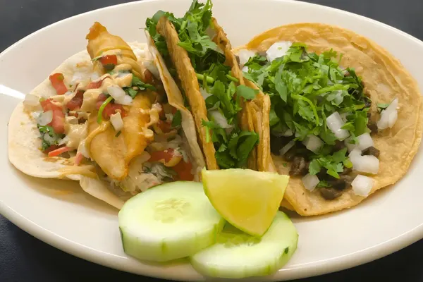 Nacho's Taqueria Grill