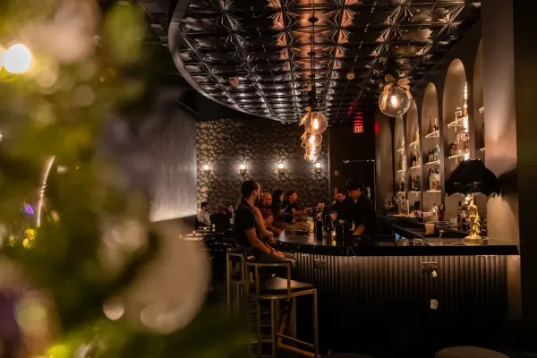 Noir Bar