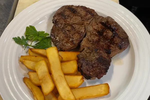 Novu Bistro Bar
