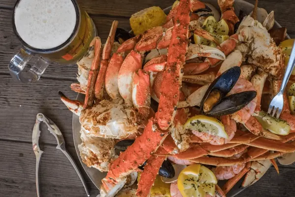 O'Quigley's Seafood Steamer & Oyster Sports Bar