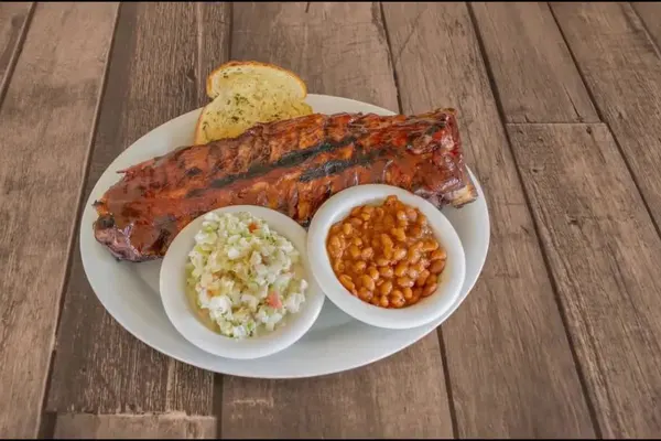 Oakwood Smokehouse & Grill in Eustis, FL