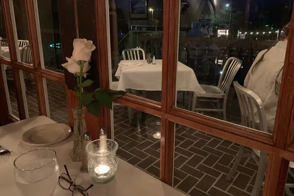 Old Tavernier Restaurant & Lounge