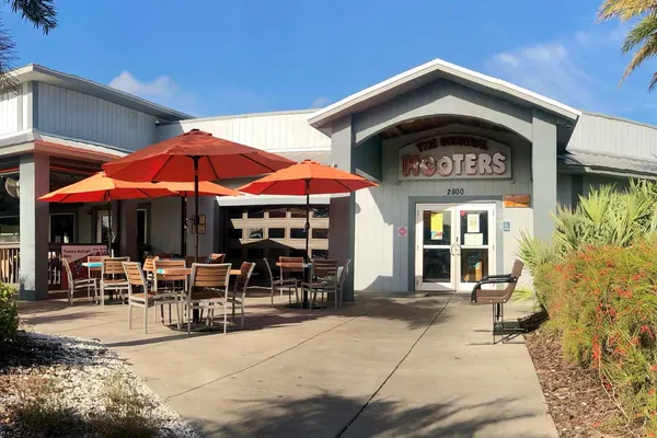 Original Hooters