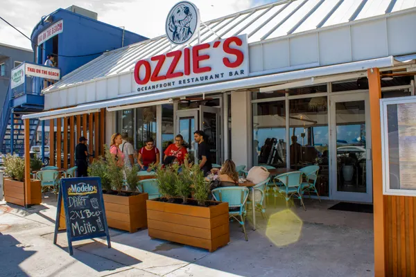 Ozzie's Restaurant Bar