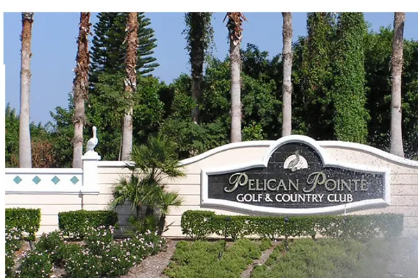 Pelican Pointe Golf and Country Club