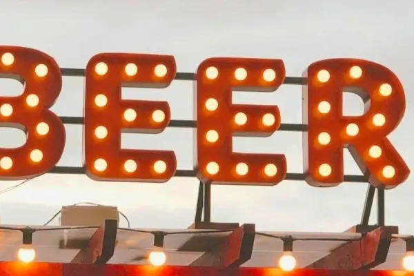 Petey's Beer & Wine Garden