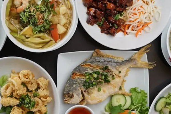 Phở Quyên Vietnamese Cuisine