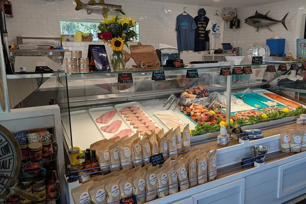 Pickett’s Seafood