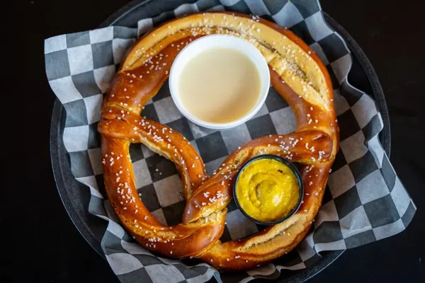 Pickle Barrel Cafe & Sports Pub