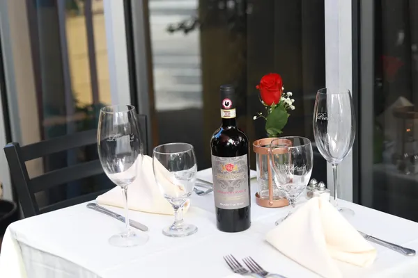 Pietro’S Italian Restaurant And Wine Bar