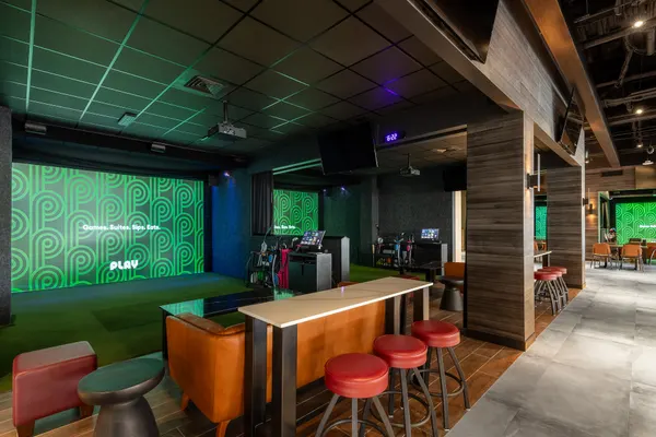 PLAY Sporting Lounge Hollywood