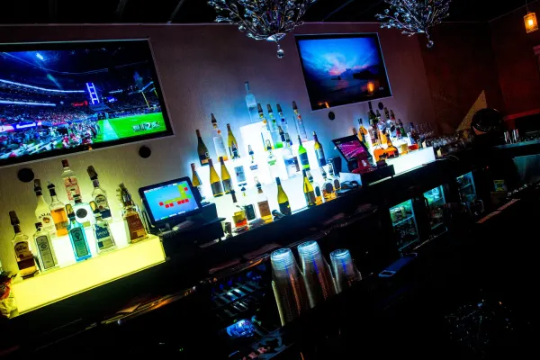 Ponce Sports Lounge