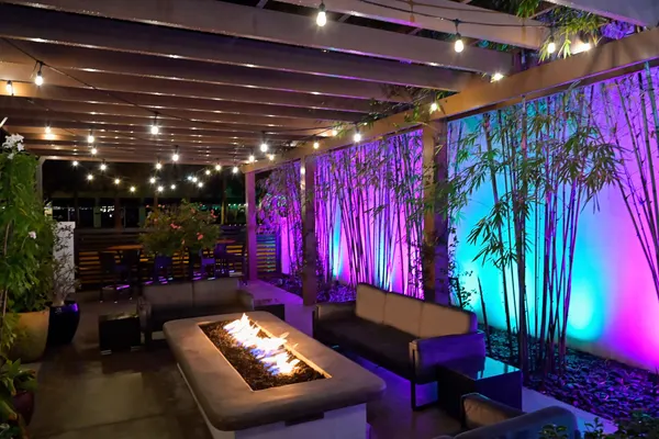 Post & Vine - American Restaurant