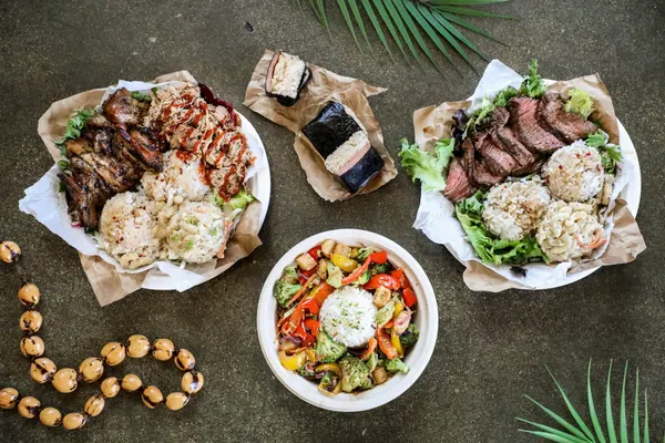 Pounders Hawaiian Grill - Pensacola