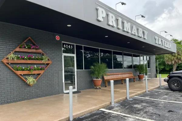 Primary Tavern Restaurant & Bakery