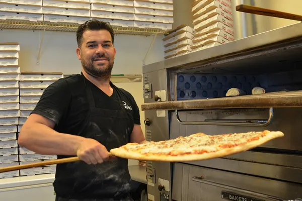 Puzino's Pizza