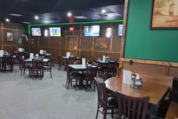 R2 PUB