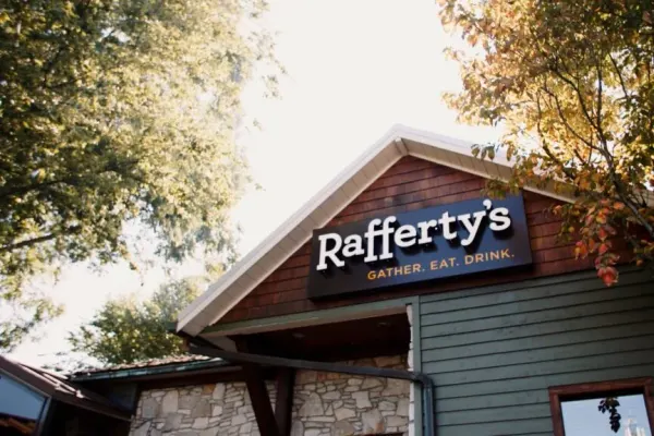 Rafferty's Restaurant & Bar