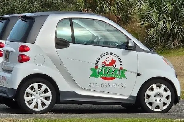 Red Bug Motor's Pizza