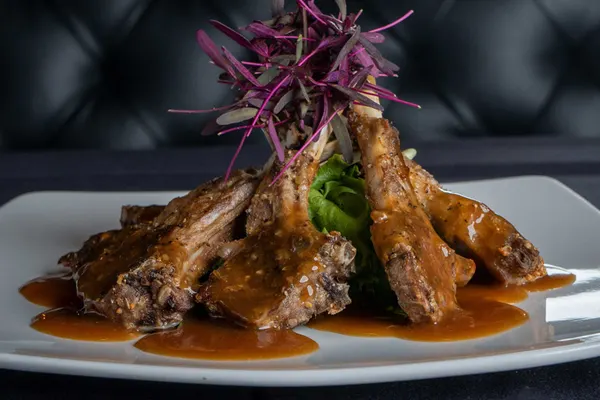 Rick's Steakhouse & Lounge