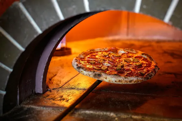 Riverwalk Pizzeria