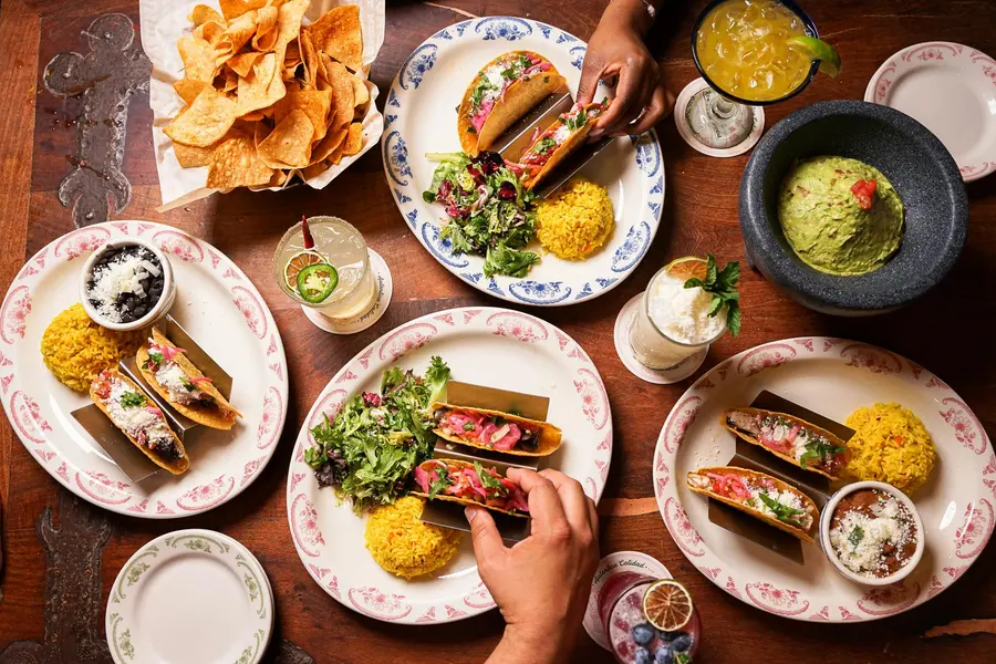 Rocco's Tacos