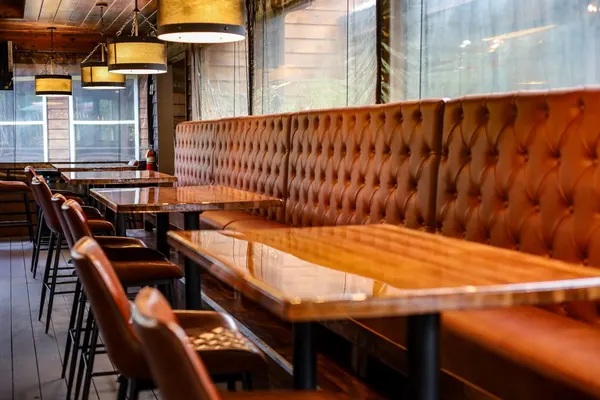 Rustic Cabin Bar & Grill LLC